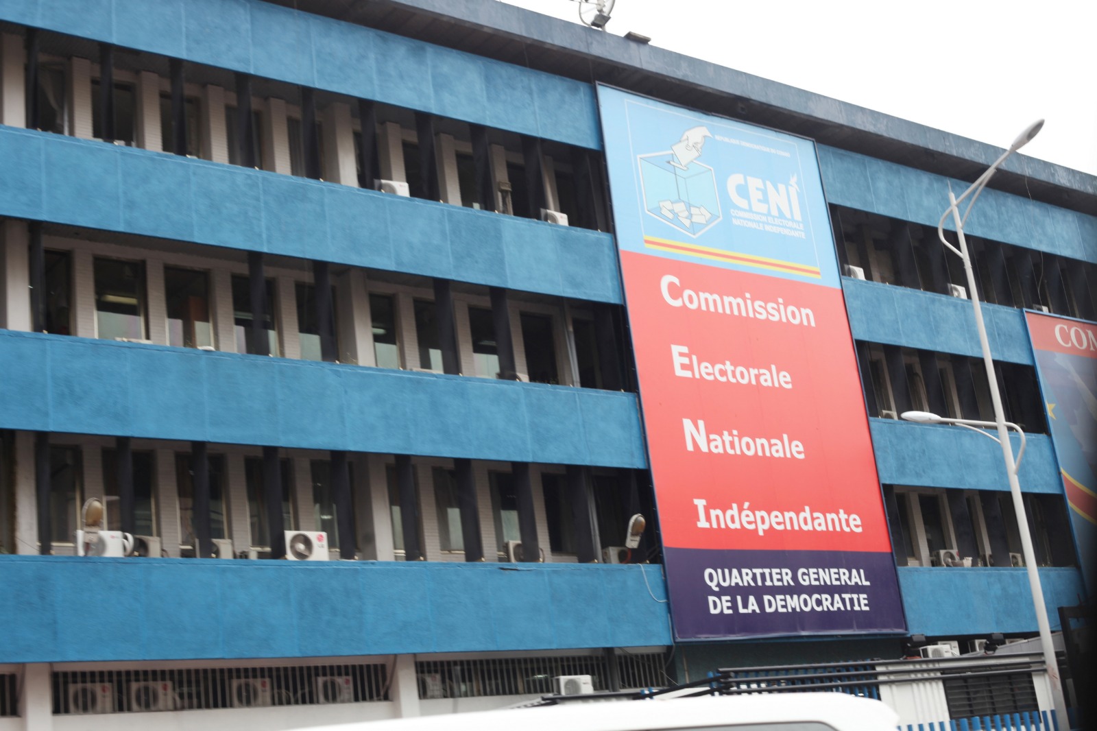 Enrôlement des Congolais de l’étranger : la Ceni a-t-elle eu raison de saisir la Cour constitutionnelle ?